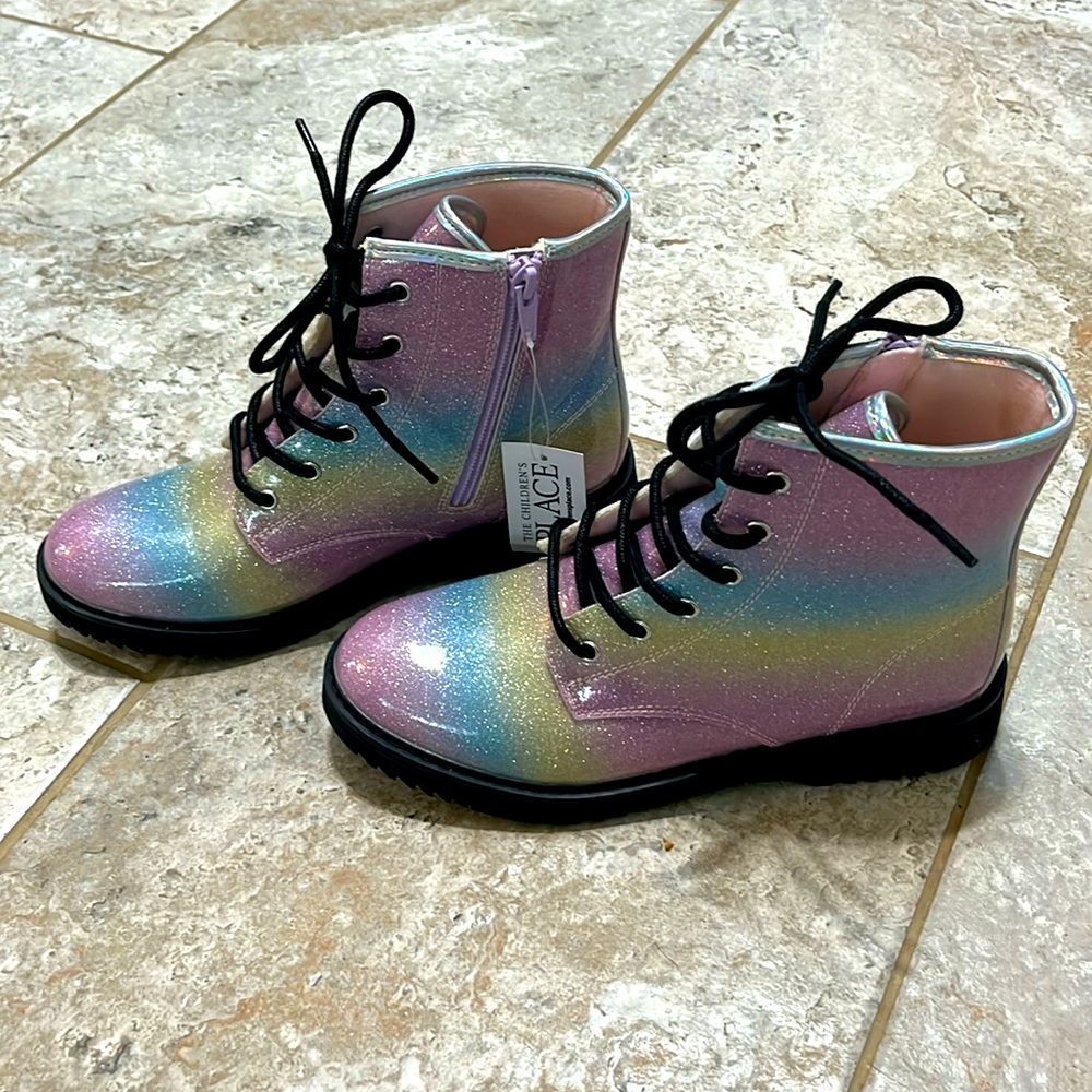 NWT sparkly boots